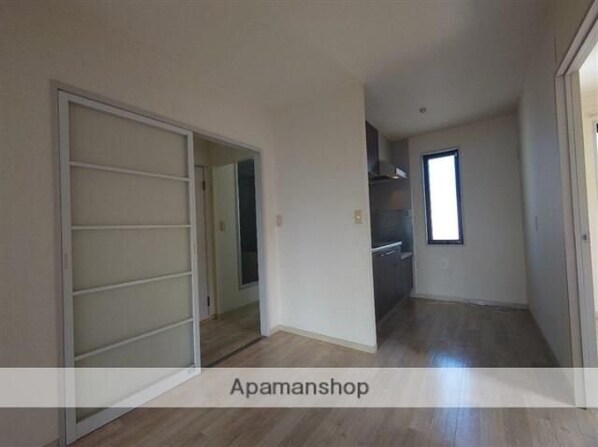 ライヴリタウンの物件内観写真